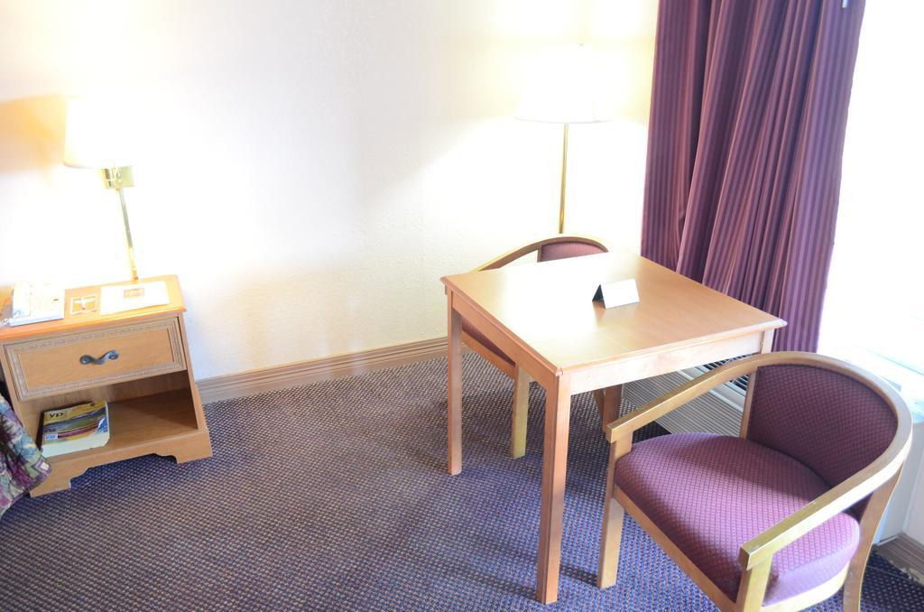 Americas Best Value Inn-Near Nrg Park/Medical Center Houston Zimmer foto